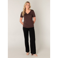 Base Level T-shirt Yanic Brown