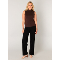 Base Level Top Yali Brown
