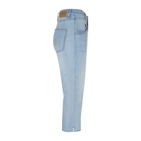 Red Button Capri Suze Bleach