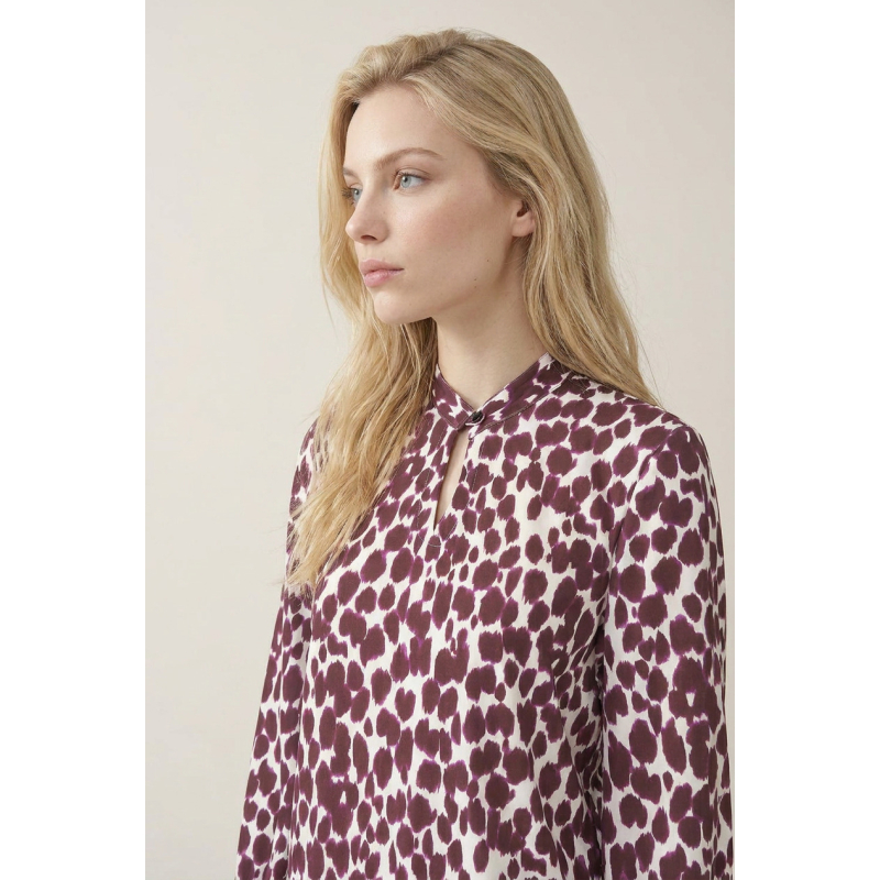 Helena Hart Top Justin Print Tabby Burgundy