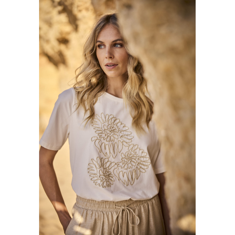 Tramontana T-Shirt Embroidered Artwork Off White 